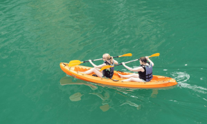 Halong Bay 1-Day Cruise – 6 Hours on Board